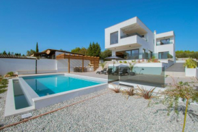 Villa Pergosa mit Meerblick in Medulin,Istrien